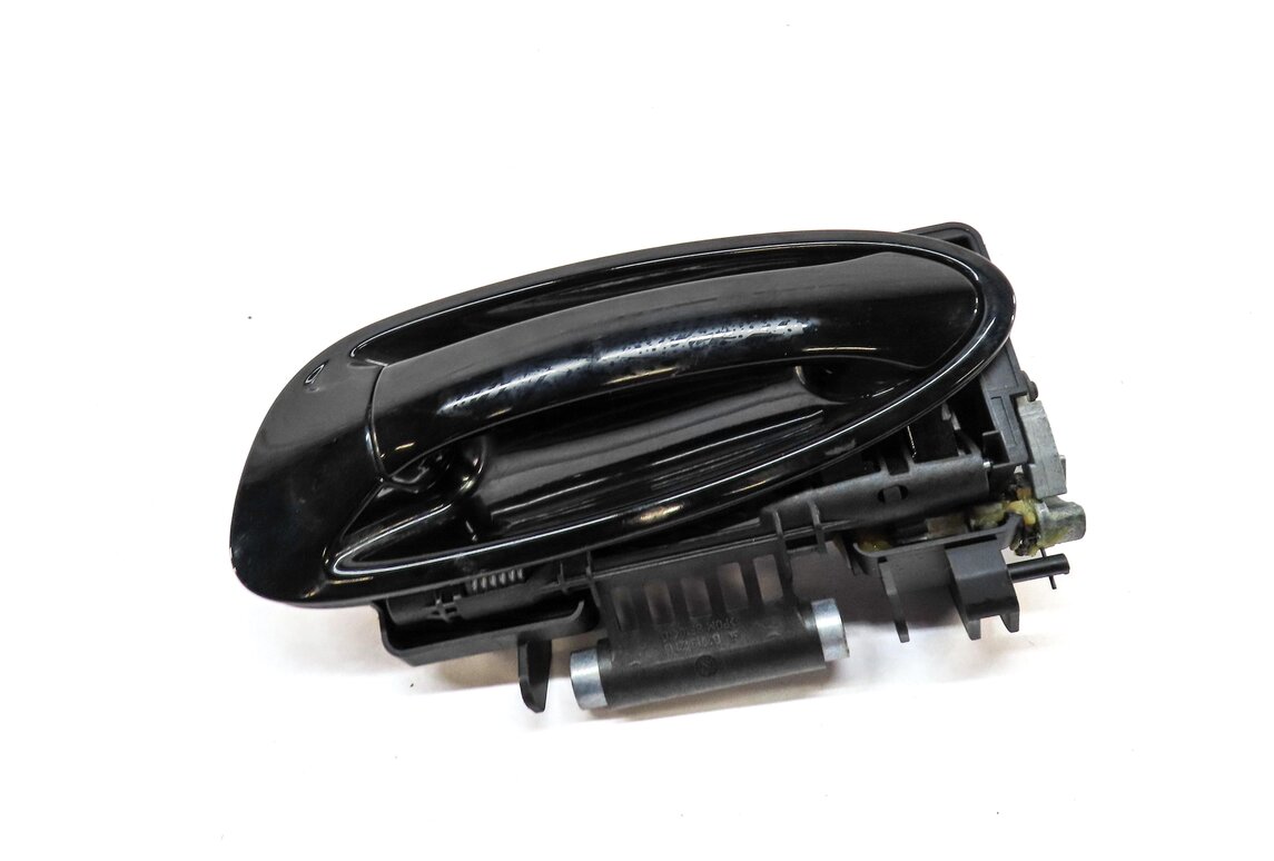 2010-2016 PORSCHE PANAMERA (970 G1) LEFT REAR EXTERIOR DOOR HANDLE (BLACK A1)
