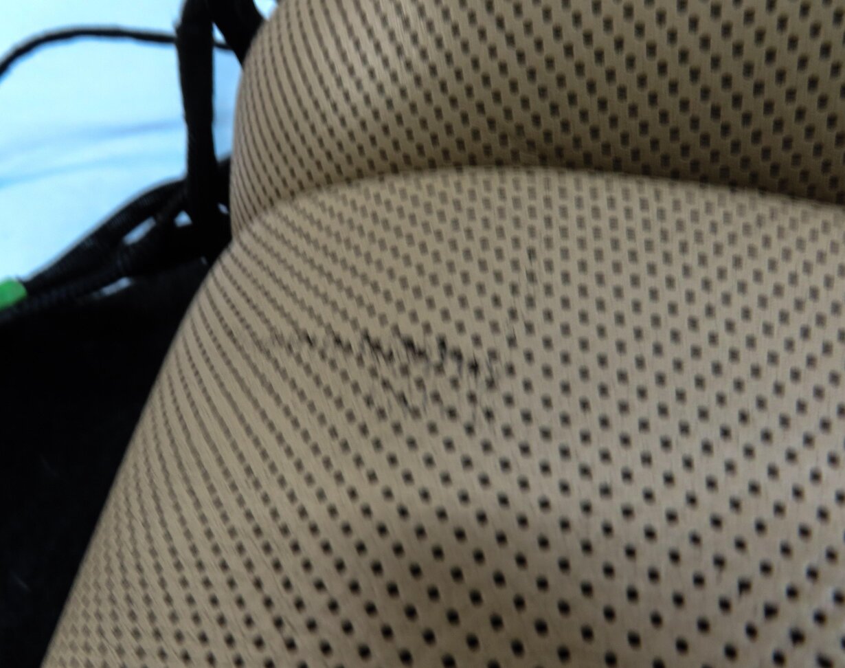 Thumbnail 6: 2012 PORSCHE PANAMERA (970 G1) FRONT RIGHT UPPER HEATED SEAT CUSHION (BEIGE)