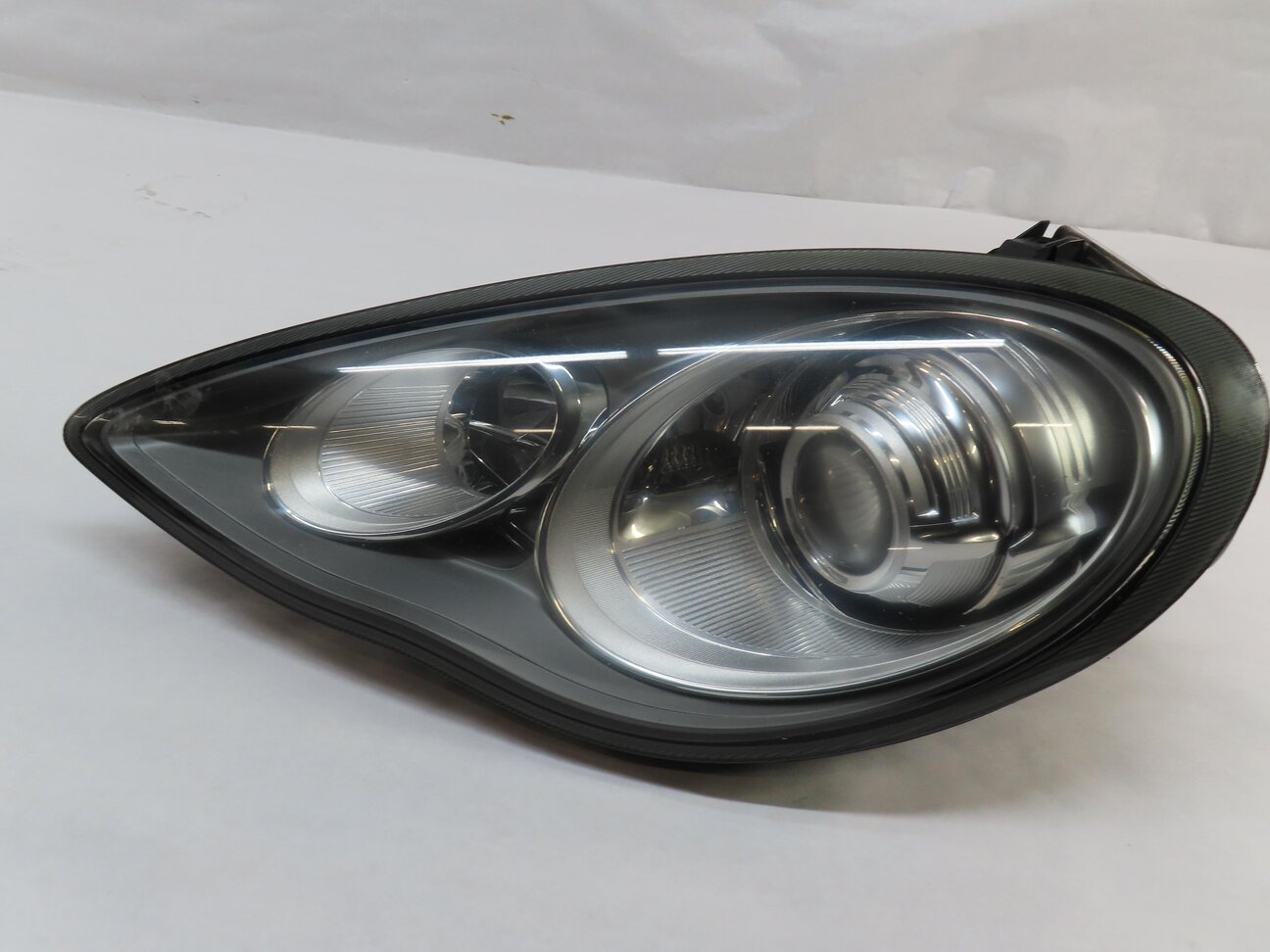 Thumbnail 3: 2010-2013 PORSCHE PANAMERA (970 G1) LEFT HID XENON AFS ADAPTIVE HEADLIGHT LAMP