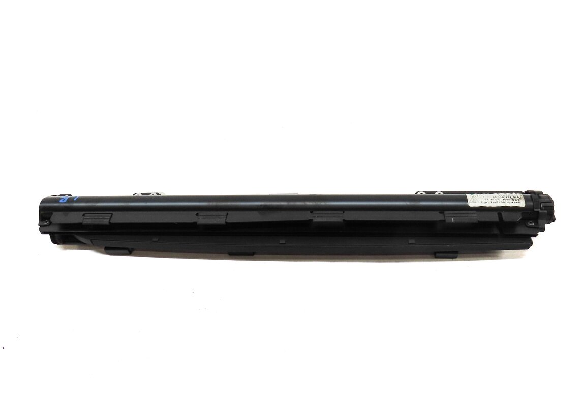 Thumbnail 2: 10-16 PORSCHE PANAMERA (970 G1) REAR LEFT DOOR WINDOW SUN SHADE SUNSHADE SCREEN