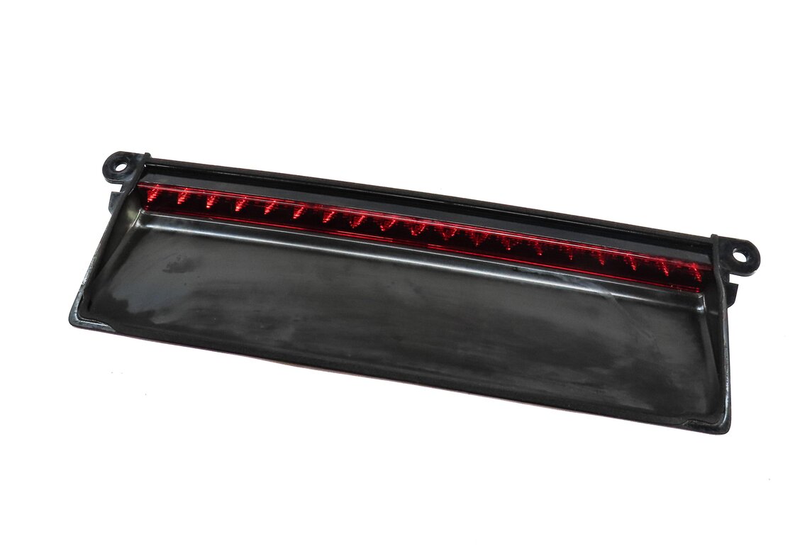 2012 PORSCHE PANAMERA (970 G1) REAR UPPER CENTER 3RD THIRD BRAKE LIGHT