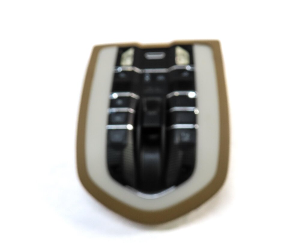 Thumbnail 4: 2012 PORSCHE PANAMERA 970 G1 FRONT CENTER ROOF DOME LIGHT MAP READING LAMP BEIGE