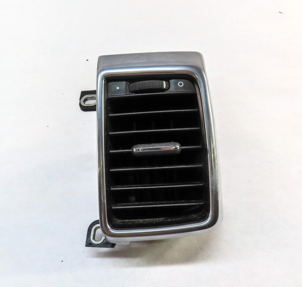 Thumbnail 3: 2012 PORSCHE PANAMERA (970 G1) REAR RIGHT CONSOLE A/C HEATER AIR VENT (BLACK)