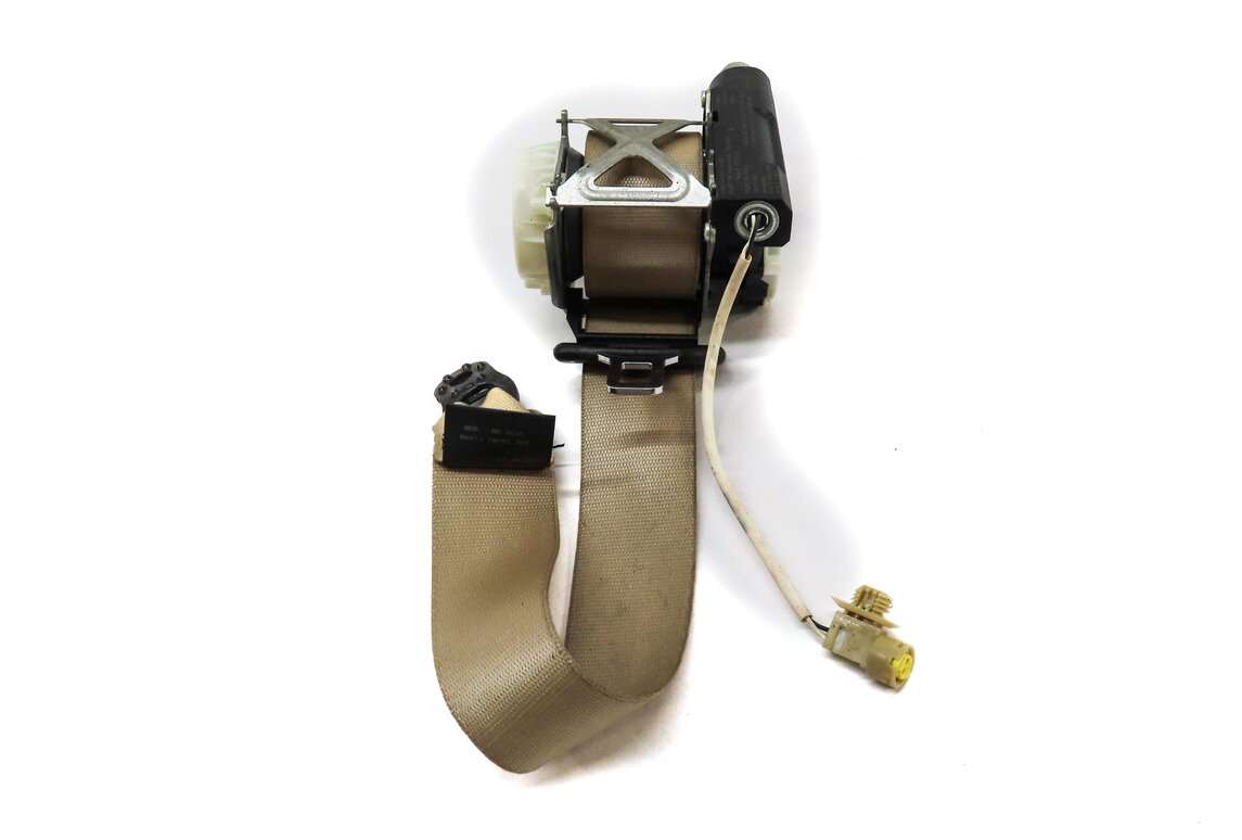 Thumbnail 2: 2012 PORSCHE PANAMERA (970 G1) FRONT RIGHT PASSENGER SEATBELT RETRACTOR (BEIGE)