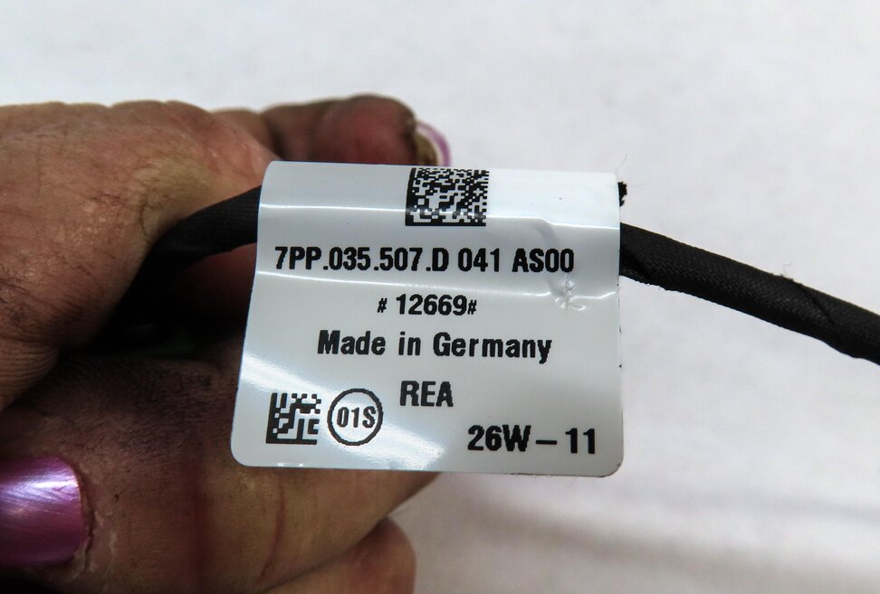 Thumbnail 5: 11-18 PORSCHE CAYENNE PANAMERA (958 970 G1) RADIO STEREO GPS ANTENNA (BLACK A1)