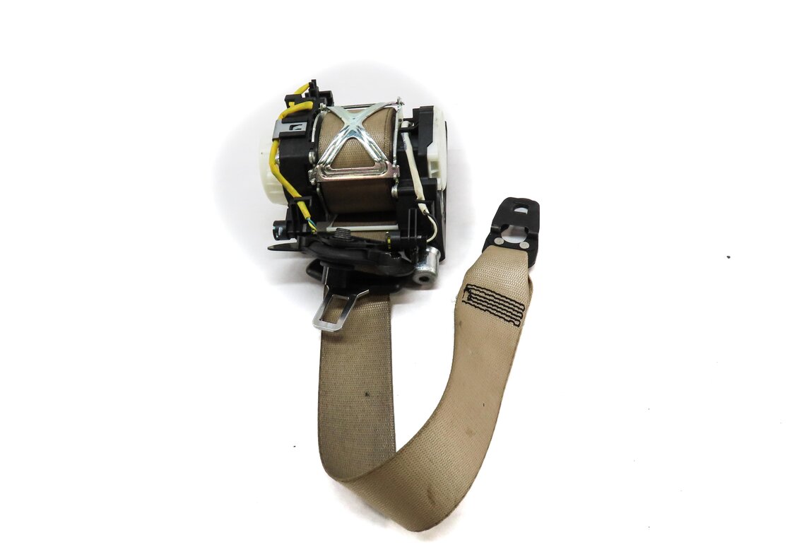 Thumbnail 2: 2012 PORSCHE PANAMERA (970 G1) REAR RIGHT SEATBELT RETRACTOR (BEIGE)