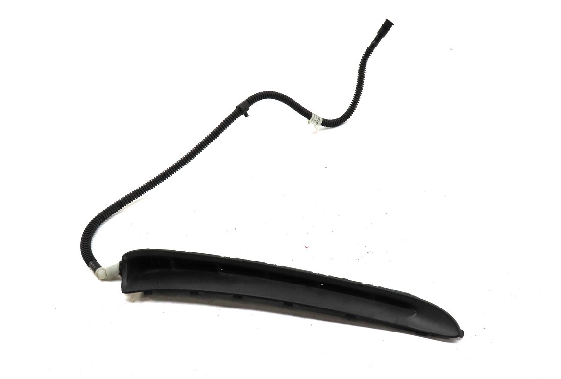 2012 PORSCHE PANAMERA (970 G1) FRONT RIGHT FENDER AIR VENT GRILLE 97050435400