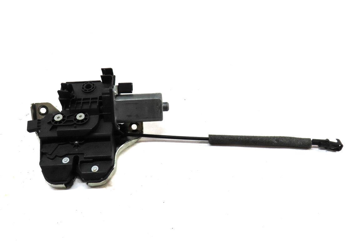 Thumbnail 4: 2012 PORSCHE PANAMERA (970 G1) REAR HATCH TRUNK LOCK LATCH ACTUATOR 97051205303