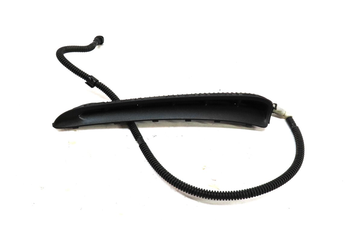 Thumbnail 2: 2012 PORSCHE PANAMERA (970 G1) FRONT LEFT DRIVER FENDER AIR VENT GRILLE