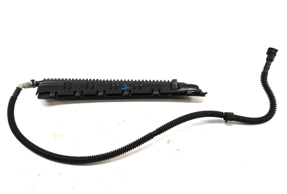 Thumbnail 4: 2012 PORSCHE PANAMERA (970 G1) FRONT LEFT DRIVER FENDER AIR VENT GRILLE
