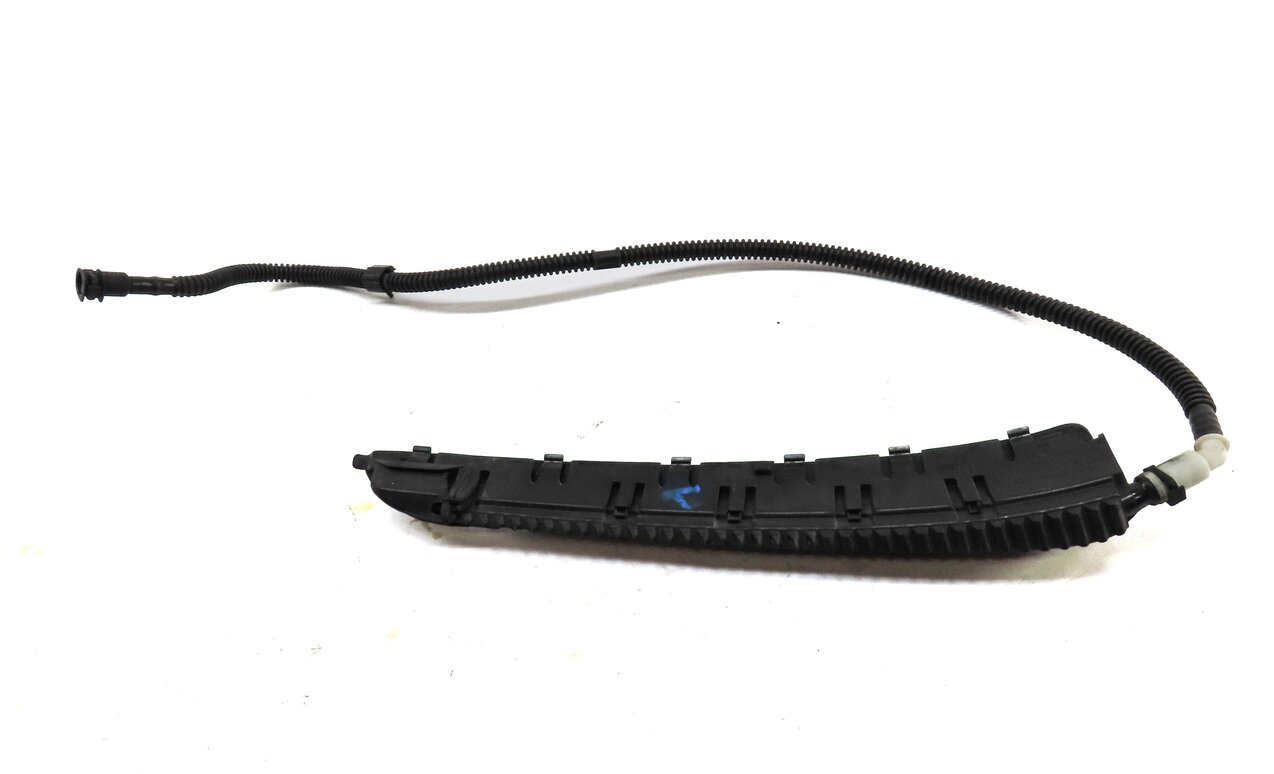 Thumbnail 5: 2012 PORSCHE PANAMERA (970 G1) FRONT LEFT DRIVER FENDER AIR VENT GRILLE