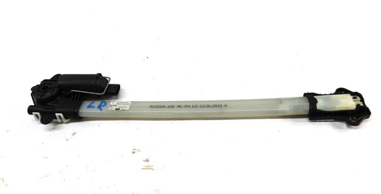Thumbnail 2: 2012 PORSCHE PANAMERA (970 G1) REAR LEFT DOOR WINDOW SUN SHADE SCREEN MOTOR