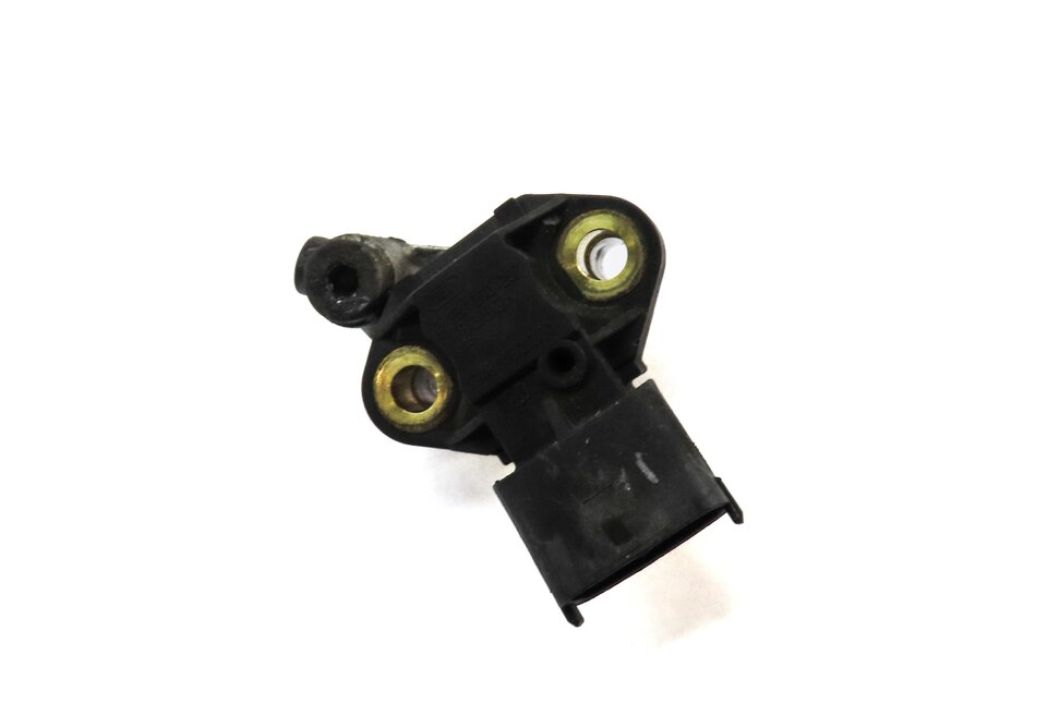 2012 PORSCHE PANAMERA (970 G1) 4.8L M48.20 RWD ENGINE OIL PRESSURE SENSOR