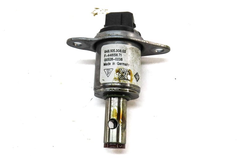 Thumbnail 3: 2012 PORSCHE PANAMERA (970 G1) 4.8L M48 NON-TURBO RWD CAMSHAFT ADJUSTER SOLENOID