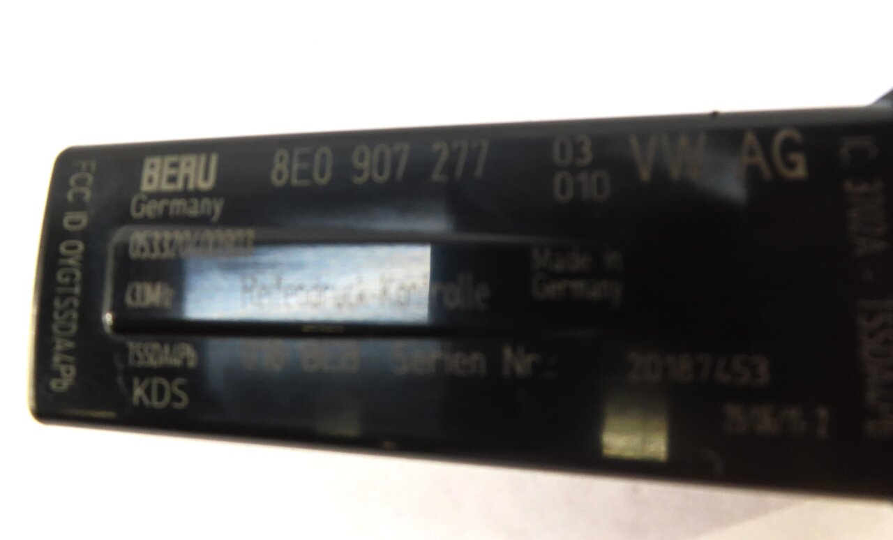 Thumbnail 4: 2012 PORSCHE PANAMERA 970 G1 TIRE PRESSURE MONITORING SYSTEM TPMS SENSOR ANTENNA