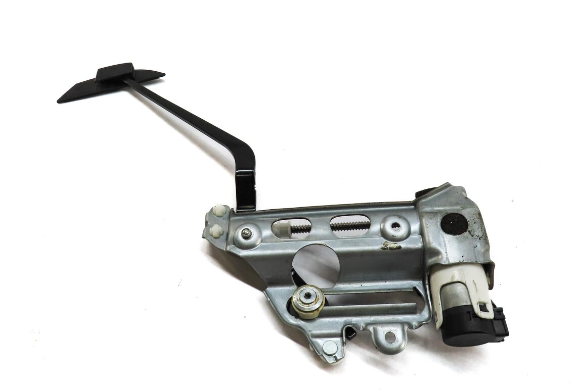 12 PORSCHE PANAMERA 970 G1 REAR RIGHT QUARTER WINDOW SUN SHADE MOTOR & REGULATOR