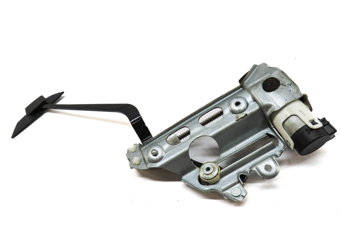 Thumbnail 2: 12 PORSCHE PANAMERA 970 G1 REAR RIGHT QUARTER WINDOW SUN SHADE MOTOR & REGULATOR