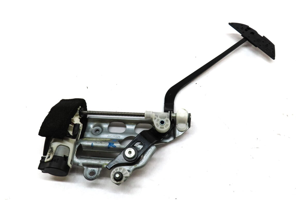 Thumbnail 4: 12 PORSCHE PANAMERA 970 G1 REAR RIGHT QUARTER WINDOW SUN SHADE MOTOR & REGULATOR