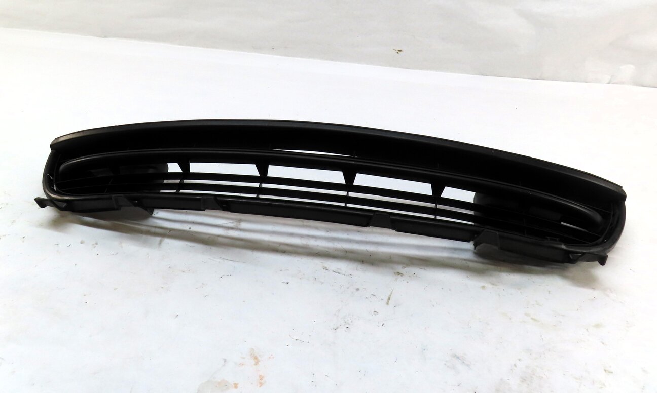 2010-2013 PORSCHE PANAMERA (970 G1) FRONT LOWER CENTER BUMPER GRILLE TRIM