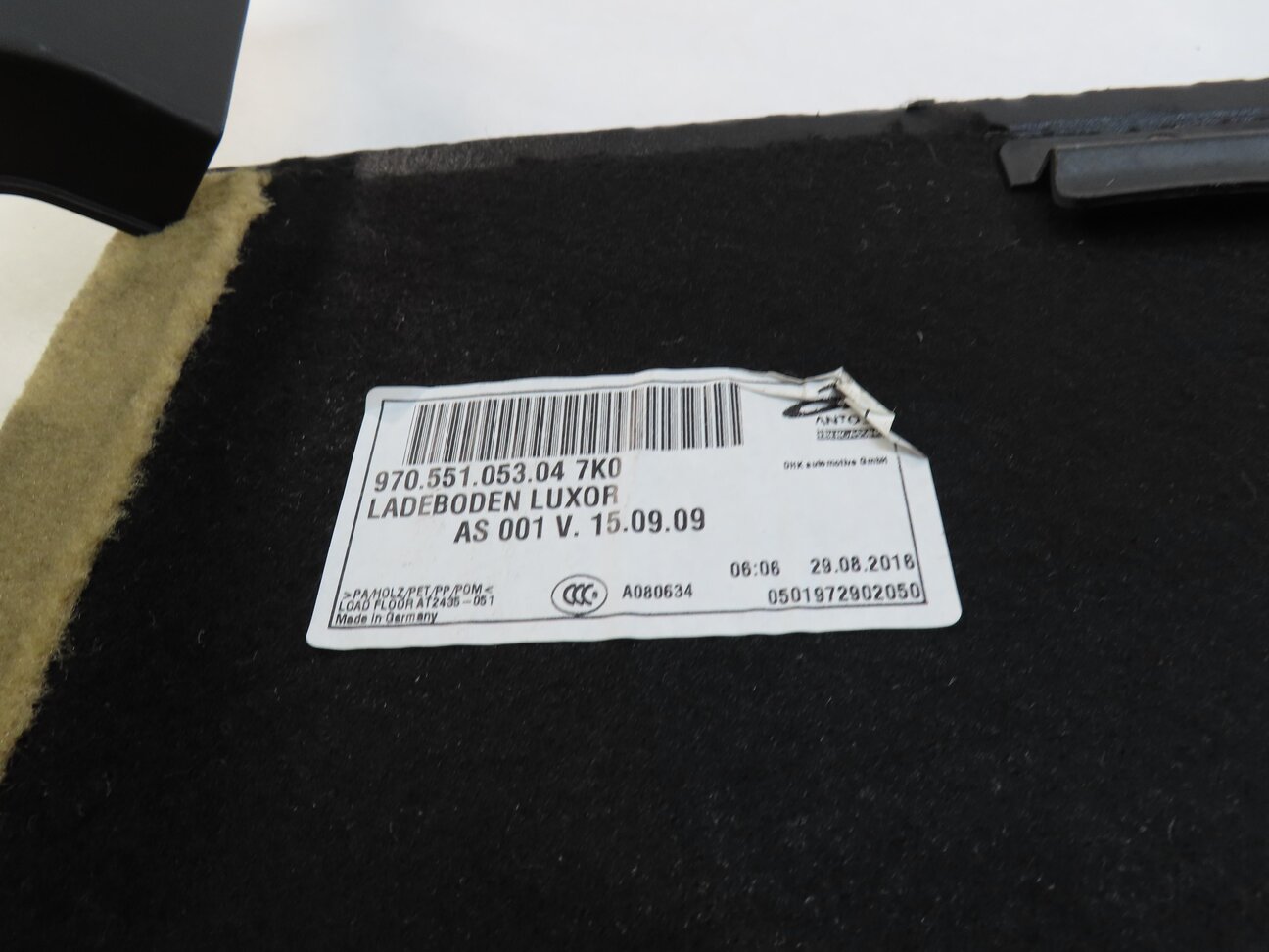 Thumbnail 8: 2012 PORSCHE PANAMERA (970 G1) REAR SPARE TIRE FLOOR COVER (BEIGE) 97055105304