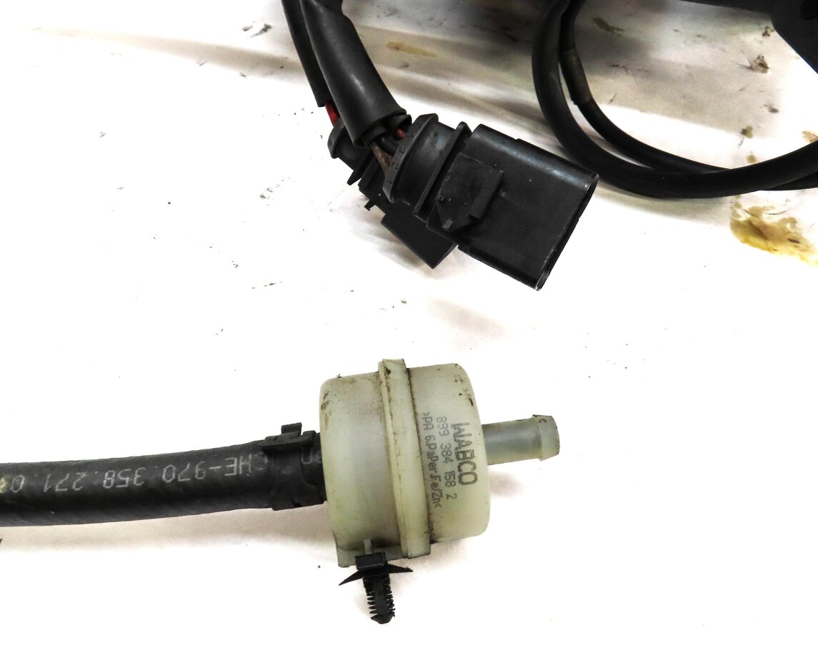Thumbnail 7: 2010-2016 PORSCHE PANAMERA (970 G1) AIR SUSPENSION COMPRESSOR PUMP MOTOR