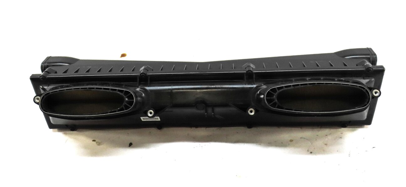 Thumbnail 2: 11-16 PORSCHE PANAMERA (970 G1) 4.8L M48.20 RWD AIR INTAKE FILTER CLEANER BOX