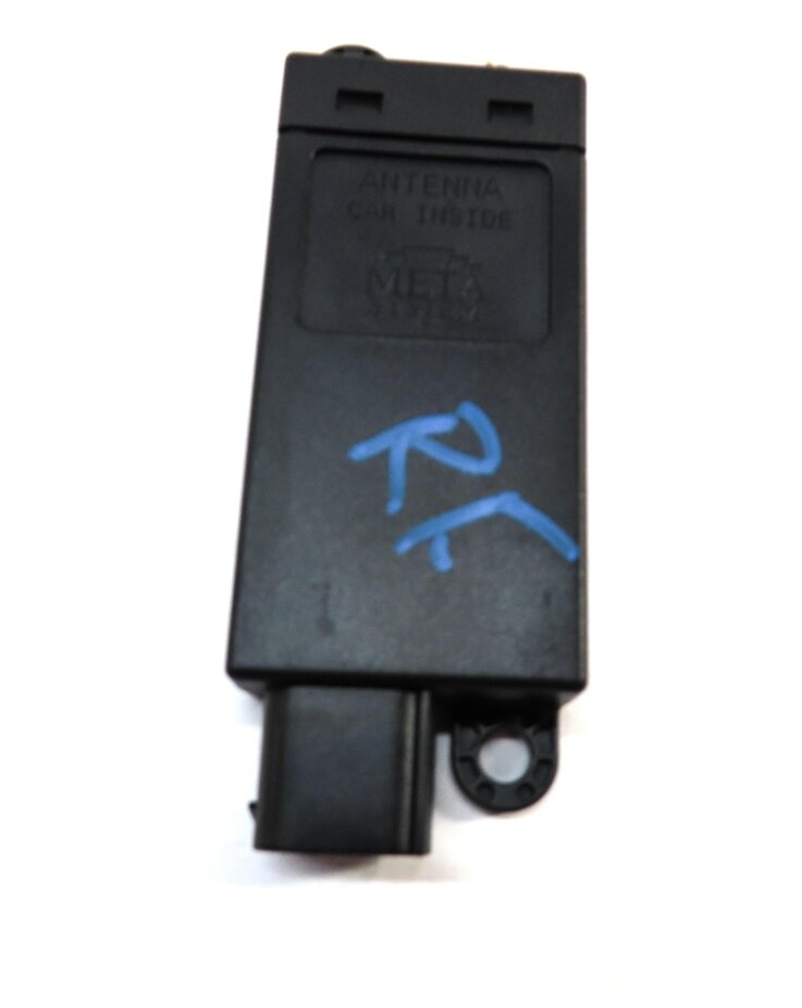 Thumbnail 3: 2013 BMW 640i LCI (F12) EMERGENCY ANTI THEFT ALARM SENSOR MODULE SET-3
