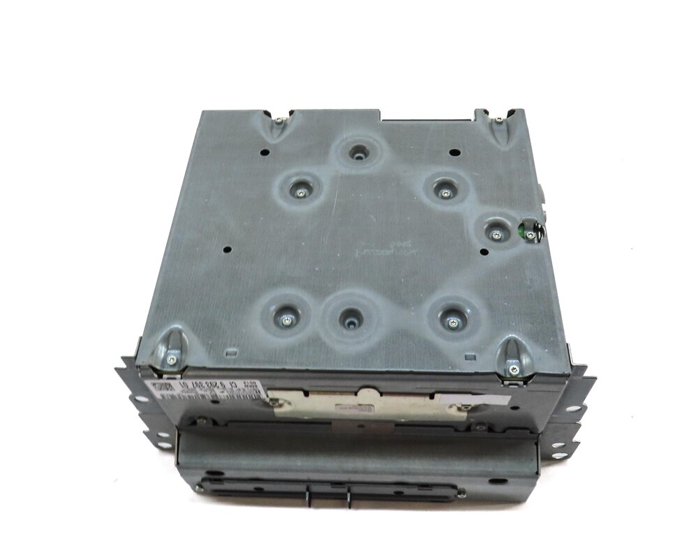 Thumbnail 5: 12-14 BMW 3 5 6 7 (F01 F06 F07 F10 F10 F12) AM/FM CD NAVIGATION STEREO RECEIVER