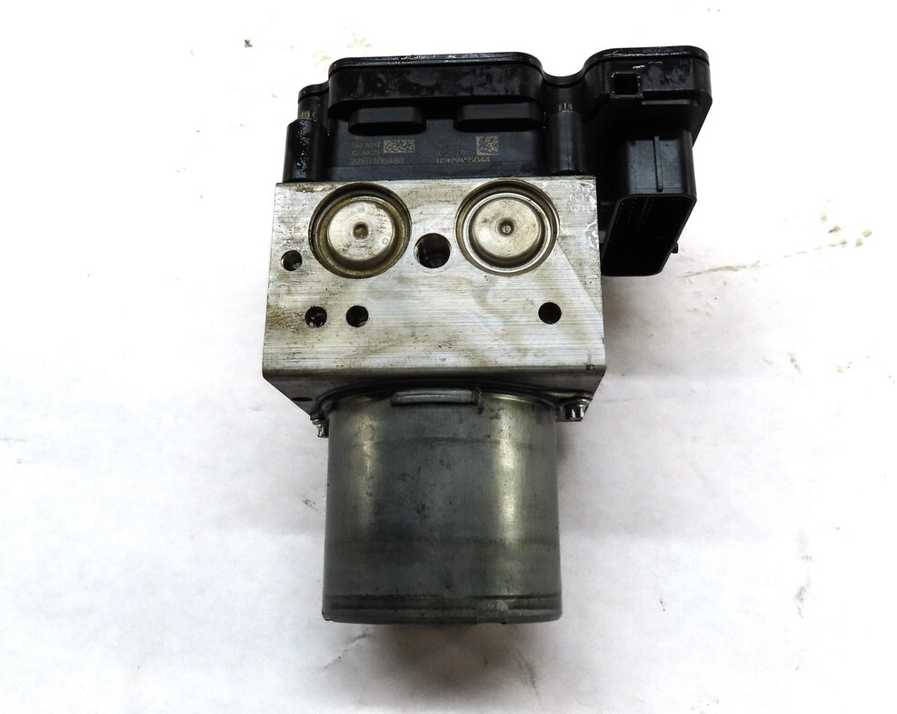 Thumbnail 3: 2012-2019 BMW 5 6 7 SERIES (F01 F02 F04 F06 F10 F12) ABS BRAKE PUMP w/ MODULE
