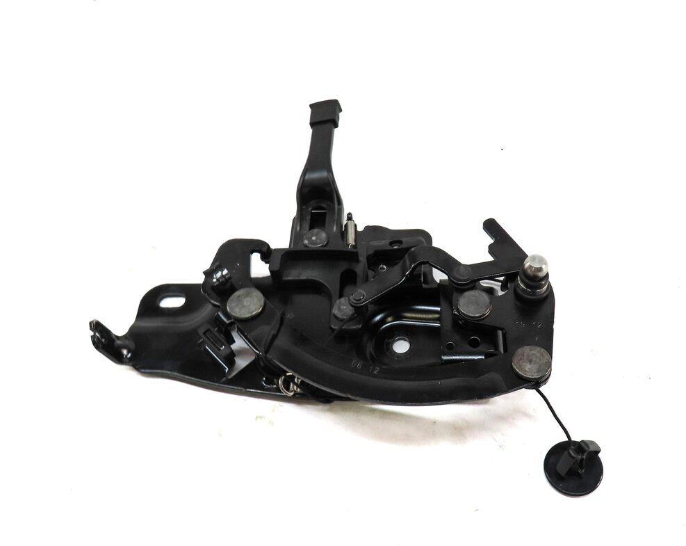 Thumbnail 6: 2013 BMW 640i LCI (F12) REAR RIGHT PASSENGER CONVERTIBLE TOP HINGE