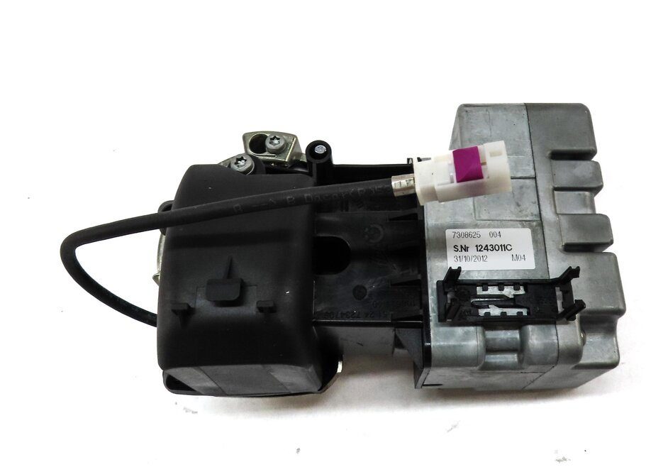 Thumbnail 4: 2012-2019 BMW 640i 650i M6 ///M (F06 F12 F13) REAR EMBLEM BACKUP REVERSE CAMERA