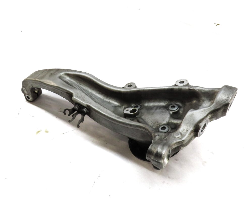 11-19 BMW 5 6 SERIES F06 F10 F12 F13 RWD FRONT RIGHT PASSENGER SPINDLE KNUCKLE