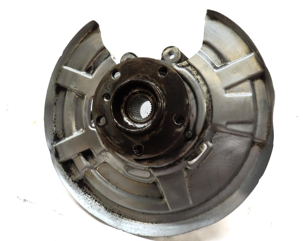 12-18 BMW 640i 650i (F06 F12 F13) REAR RIGHT PASSENGER SPINDLE KNUCKLE WHEEL HUB
