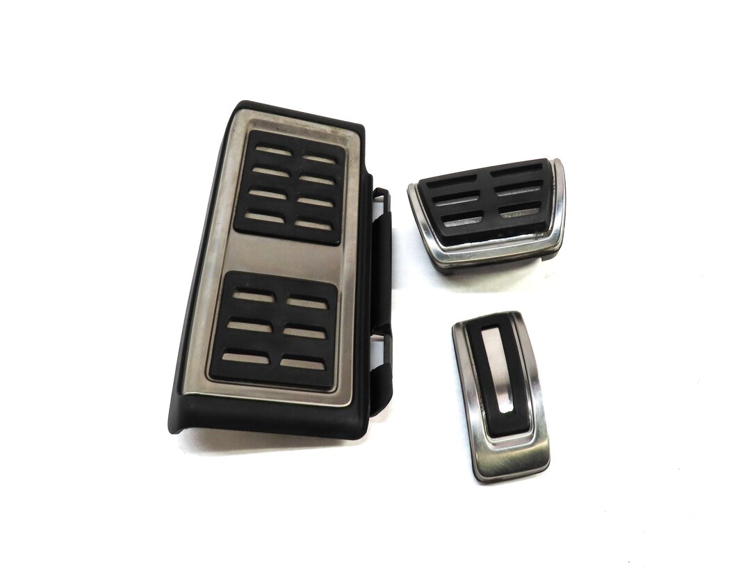 Thumbnail 2: 2017 AUDI A3 (8V) FRONT LEFT DRIVER FOOT REST BRAKE GAS PEDAL COVER TRIM SET 3