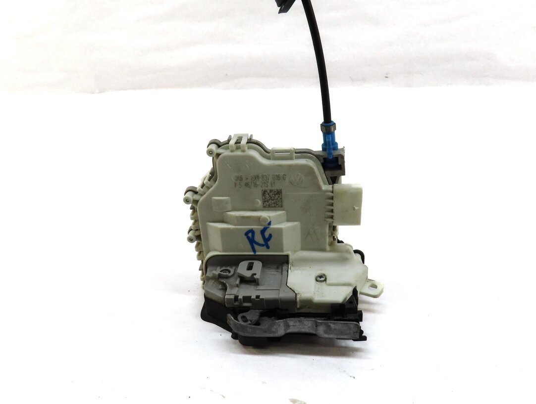 Thumbnail 3: 15-21 AUDI A3 S3 A4 Q5 TT (8V B9 MK3 FY) RIGHT FRONT PASSENGER DOOR LOCK LATCH