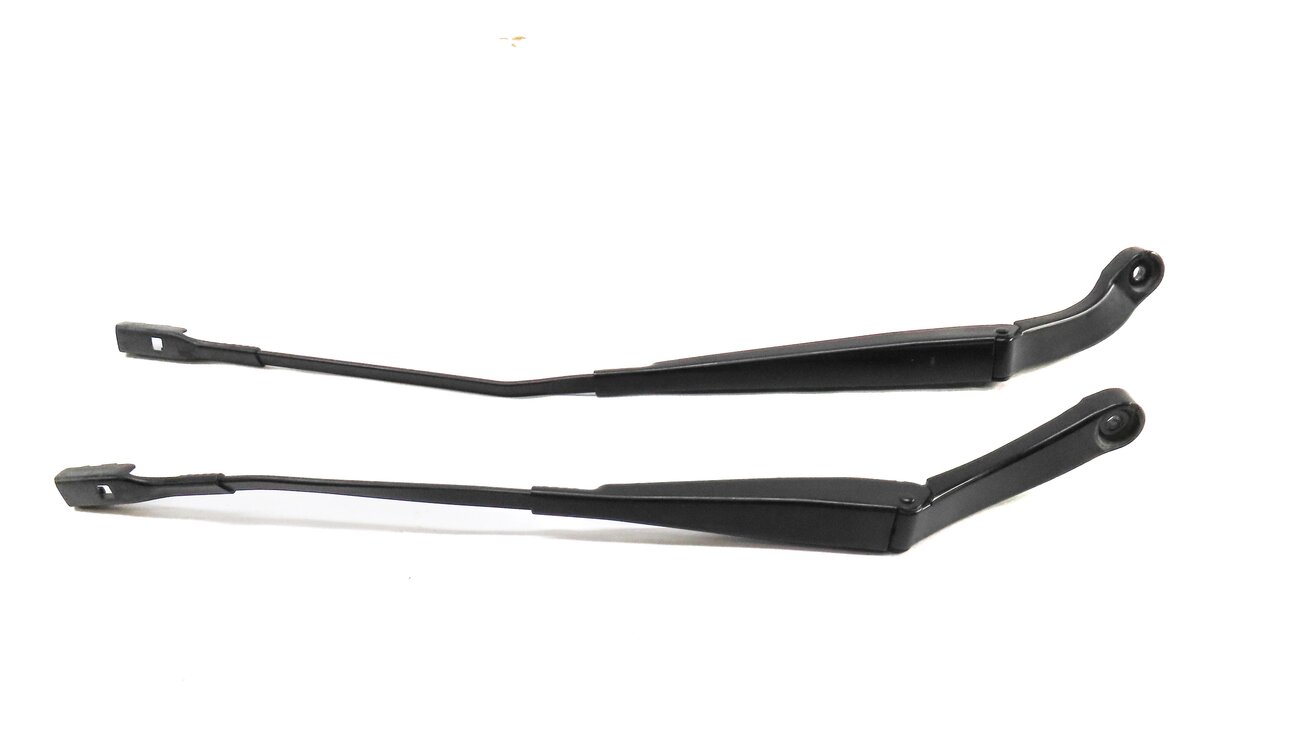 Thumbnail 2: 2015-2020 AUDI A3 S3 RS3 (8V 8Y) FRONT LEFT & RIGHT WINDSHIELD WIPER ARM SET-2