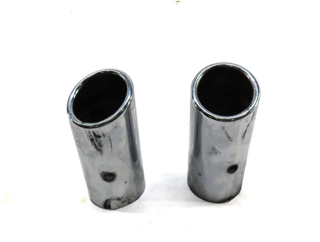 Thumbnail 2: 2017-2018 AUDI A3 (8V) 2.0L REAR LEFT & RIGHT MUFFLER EXHAUST TIP SET 2 (SILVER)