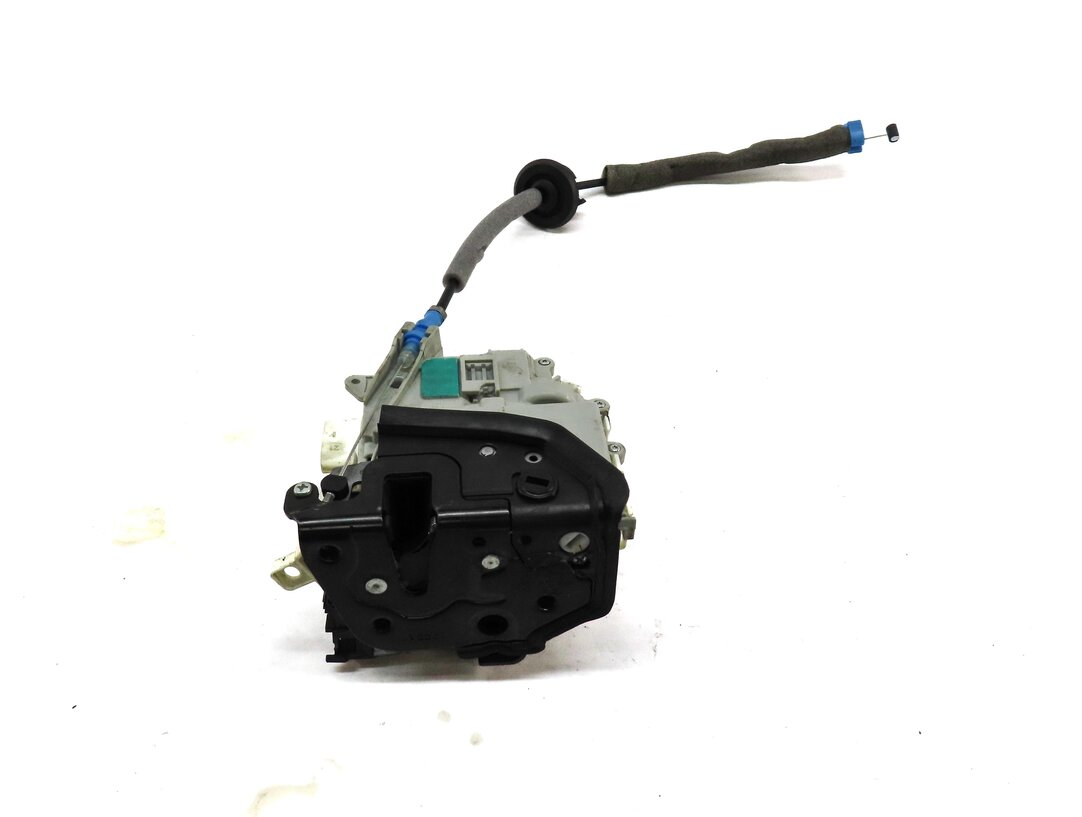 Thumbnail 4: 10-18 AUDI A3 A4 A8 Q3 Q5 S3 S4 SQ5 S8 (B8 D4 4H 8K 8R 8V) RIGHT REAR DOOR LATCH
