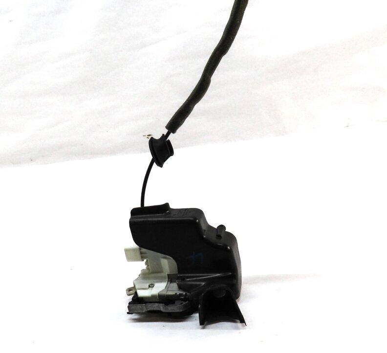 Thumbnail 2: 15-21 AUDI A3 S3 A4 Q5 TT (8V B9 MK3 FY) LEFT FRONT DRIVER DOOR LOCK LATCH
