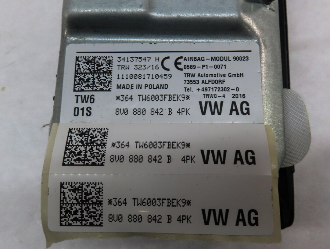 Thumbnail 5: 17-19 AUDI A3 S3 RS3 (8V) FRONT RIGHT PASSENGER KNEE SRS AIRBAG AIR BAG (BLACK)