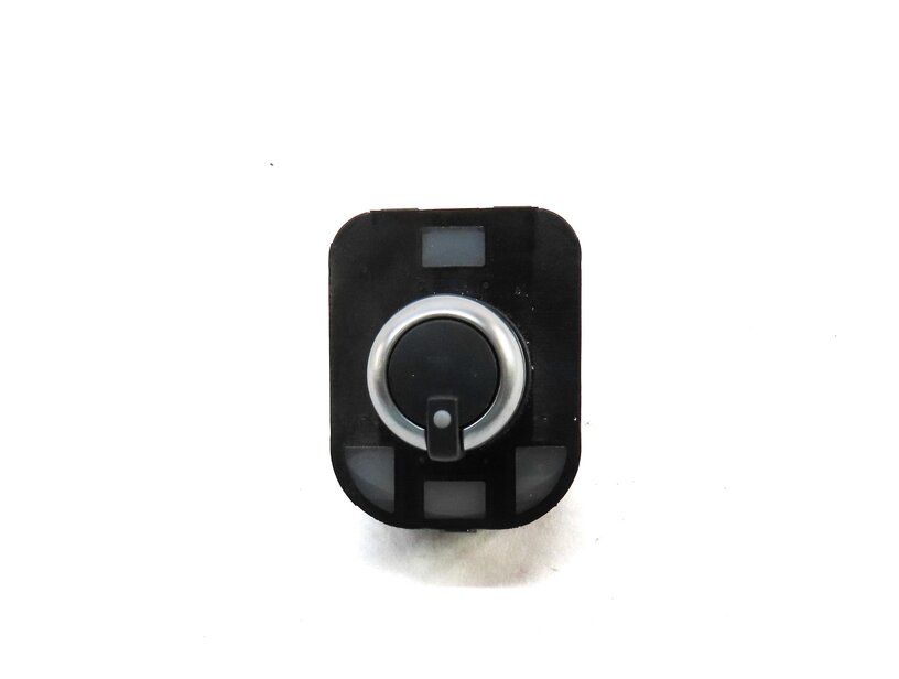 Thumbnail 2: 2017-2019 AUDI A3 S3 (8V 8Y) FRONT LEFT DRIVER MIRROR ADJUST SWITCH CONTROL KNOB