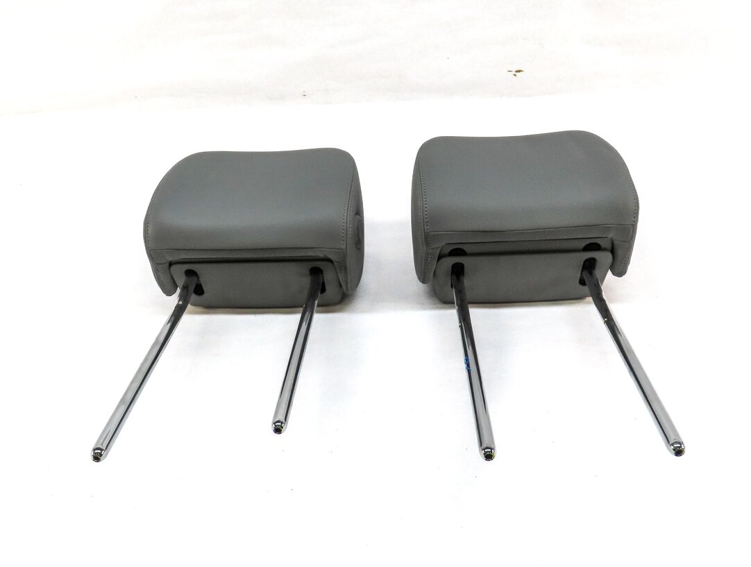 Thumbnail 2: 2017-2020 AUDI A3 S3 (8V 8Y) FRONT LEFT & RIGHT SEAT HEADREST SET 2 (ROCK GRAY)