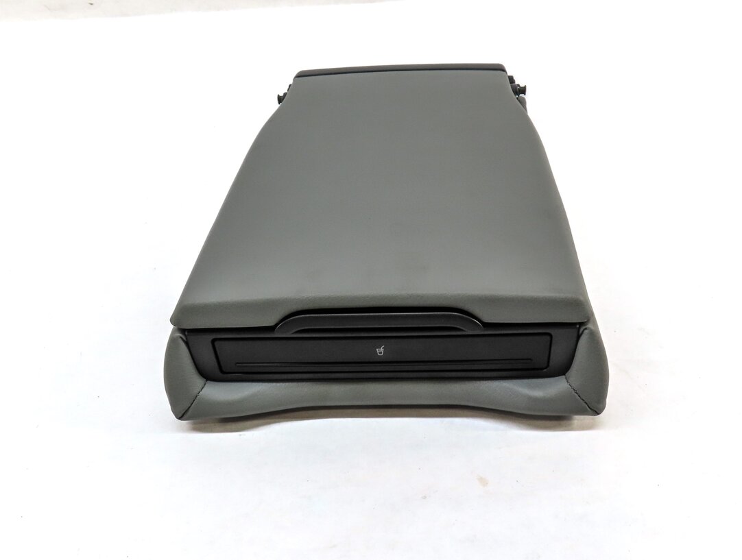 Thumbnail 2: 2017 AUDI A3 (8V) REAR SEAT FOLD DOWN CONSOLE ARMREST CUPHOLDER (ROCK GRAY NI)