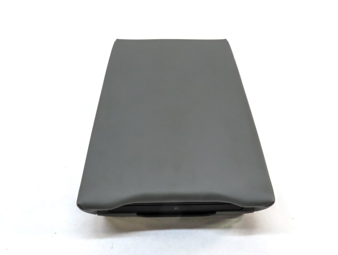 Thumbnail 5: 2017 AUDI A3 (8V) REAR SEAT FOLD DOWN CONSOLE ARMREST CUPHOLDER (ROCK GRAY NI)