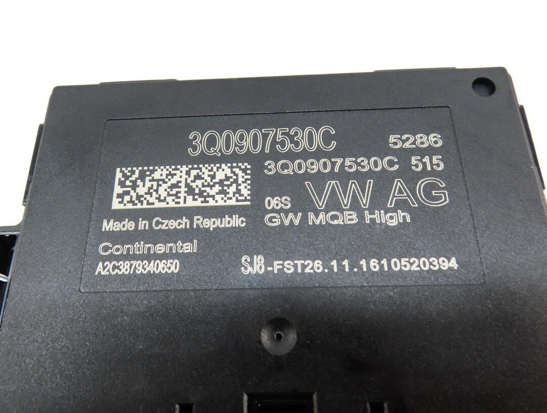 Thumbnail 3: 17-23 AUDI A3 S3 (8V 8Y) Q3 RS3 VW ATLAS JETTA GLI TIGUAN NETWORK GATEWAY MODULE