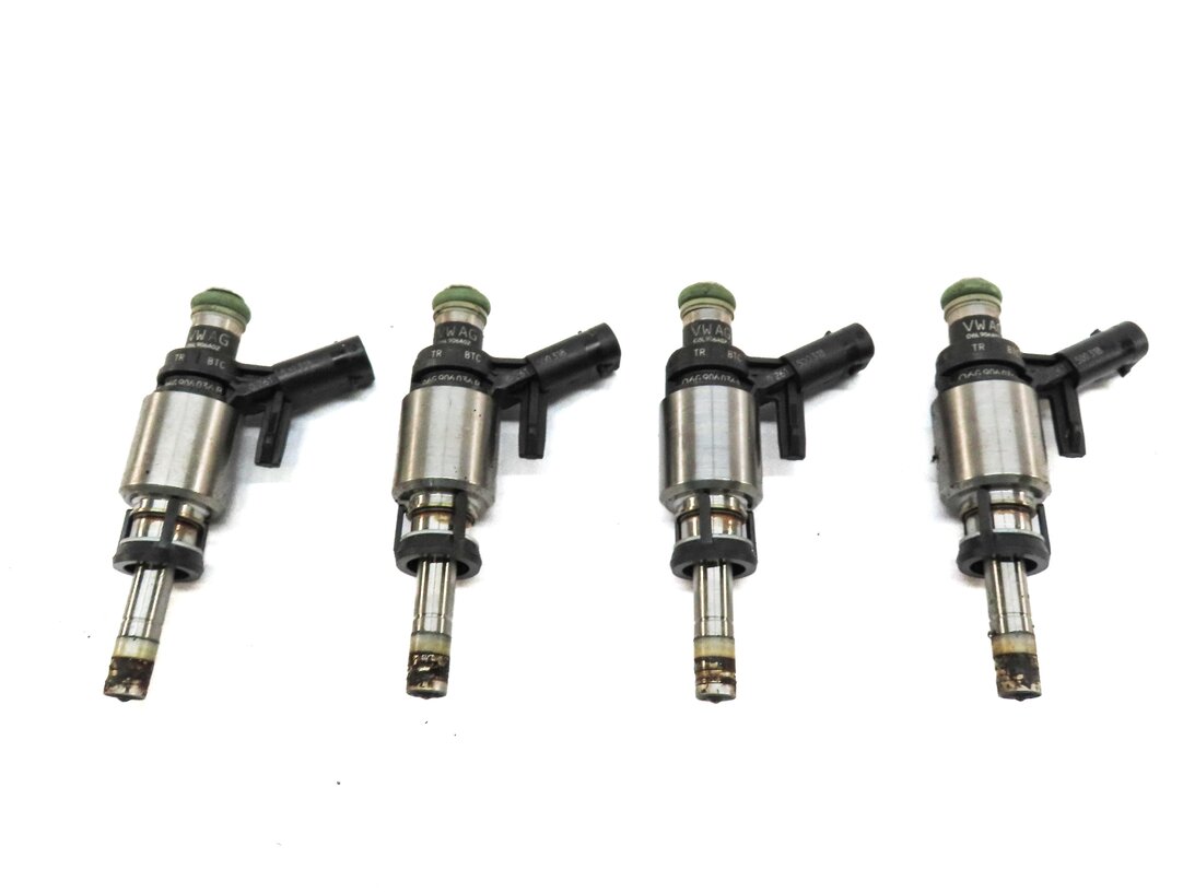 Thumbnail 5: 2017-2018 AUDI A3 (8V) 2.0L TURBO TURBOCHARGED ENGINE GAS FUEL INJECTOR SET 4