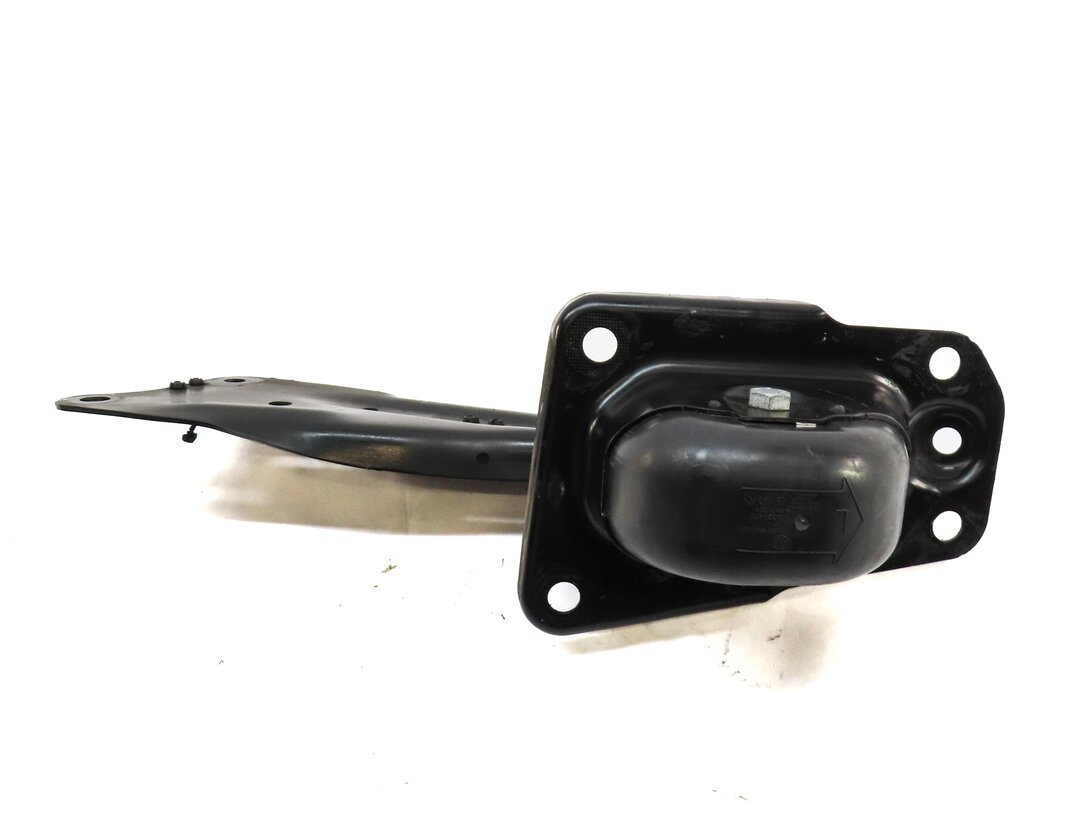 Thumbnail 3: 2015-2019 AUDI VW GOLF / A3 S3 RS3 TT (8V MK3) LEFT DRIVER REAR TRAILING ARM