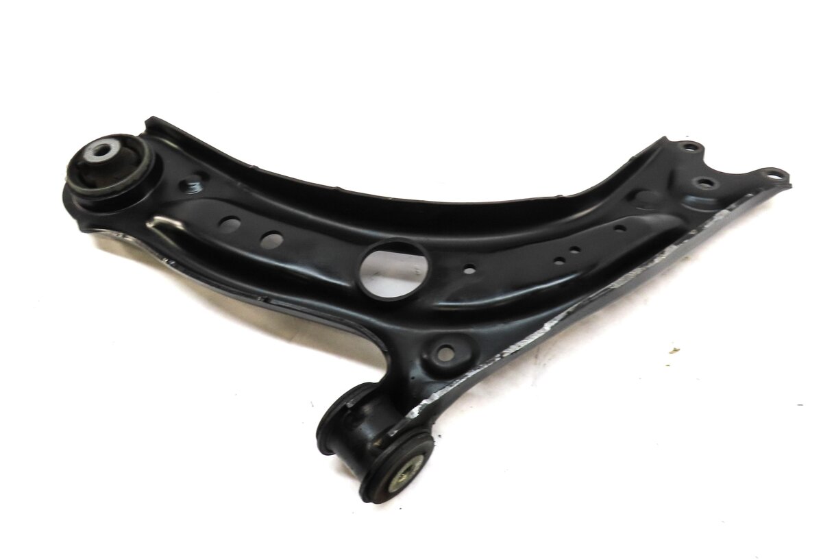 Thumbnail 4: 2015-2017 AUDI A3 S3 (8V) VW GOLF RIGHT FRONT PASSENGER LOWER CONTROL ARM