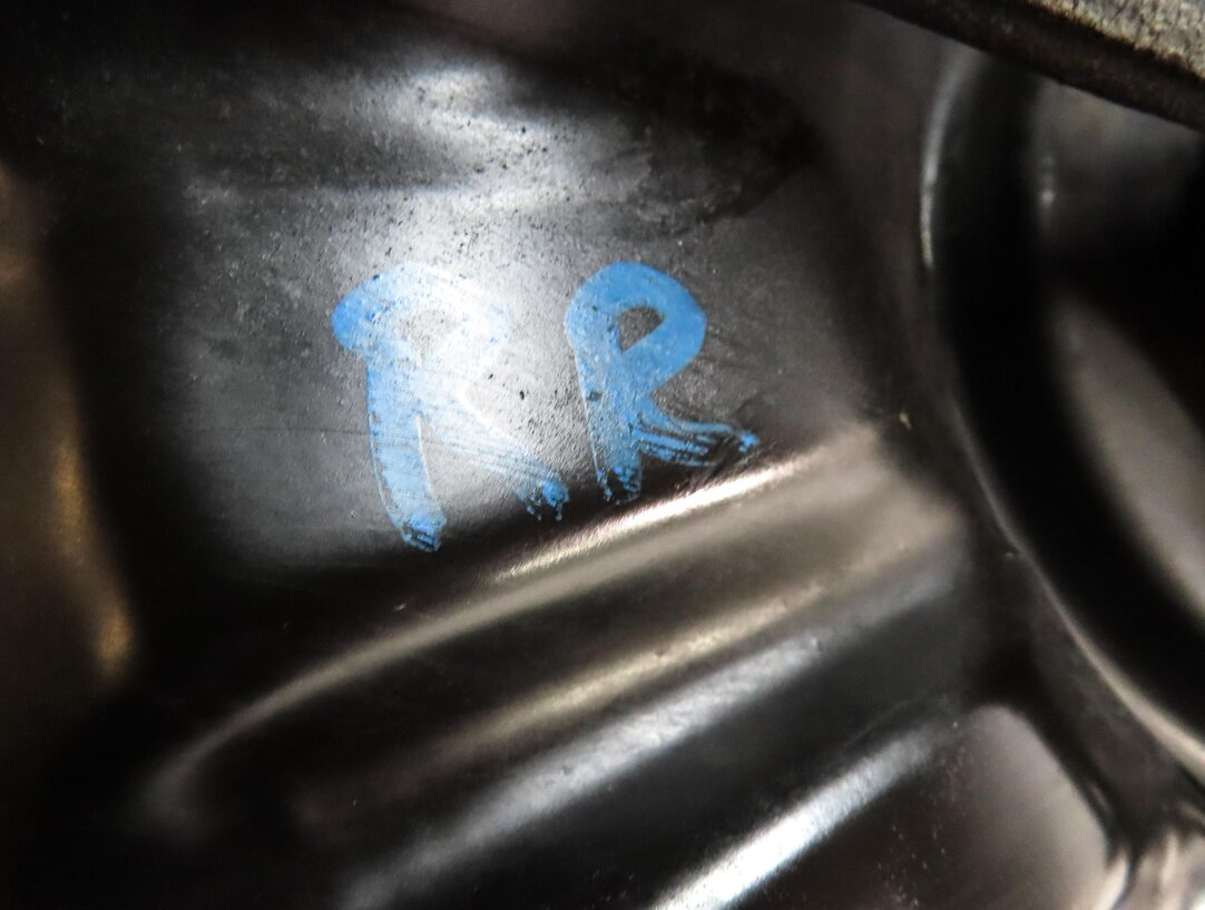 Thumbnail 5: 2015-2018 VW GOLF AUDI A3 (8V) 4 LINK RIGHT PASSENGER REAR SPINDLE KNUCKLE STUB