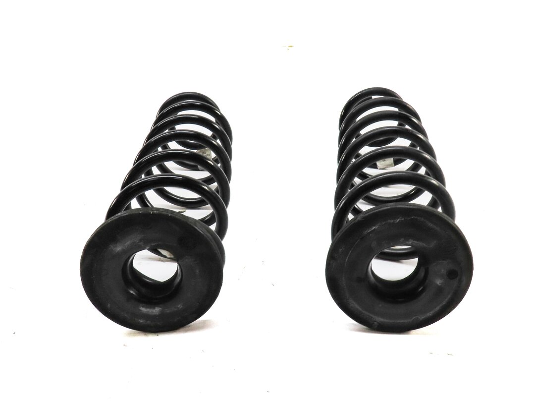 Thumbnail 4: 15-18 AUDI A3 S3 RS3 (8V) LEFT & RIGHT REAR S-LINE SUSPENSION COIL SPRING SET